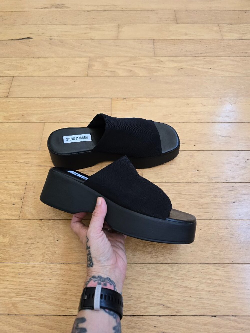 Steve Madden | Slinky Black Monochrome Y2K Grunge Platform Mules | WMS 9
